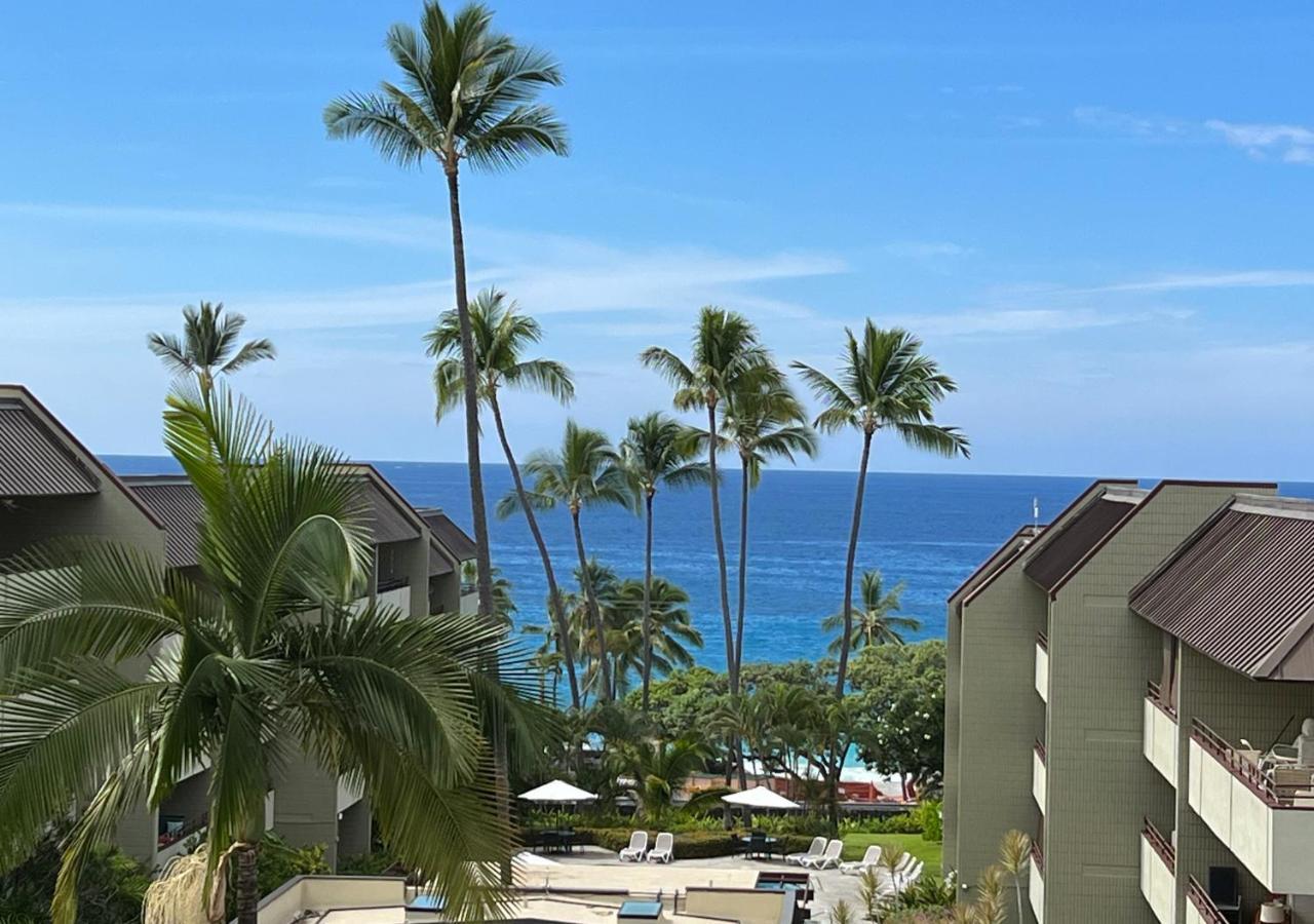 Kona Magic Ali'I - Top Floor Views, Pool, Beach, Sunsets Kailua-Kona Exterior foto