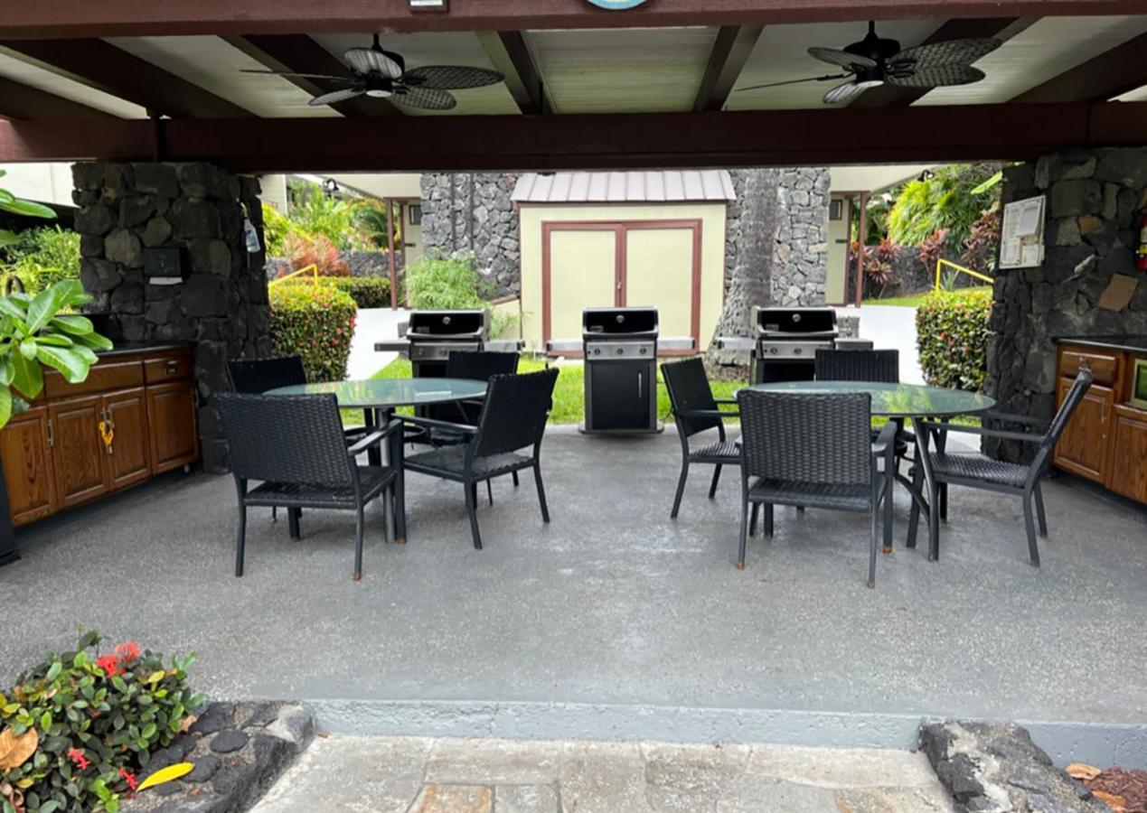 Kona Magic Ali'I - Top Floor Views, Pool, Beach, Sunsets Kailua-Kona Exterior foto